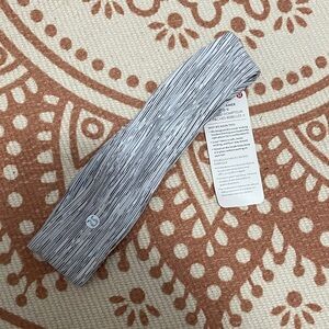 lululemon athletica Gray Striped Headband - fly away tamer headband II NWT